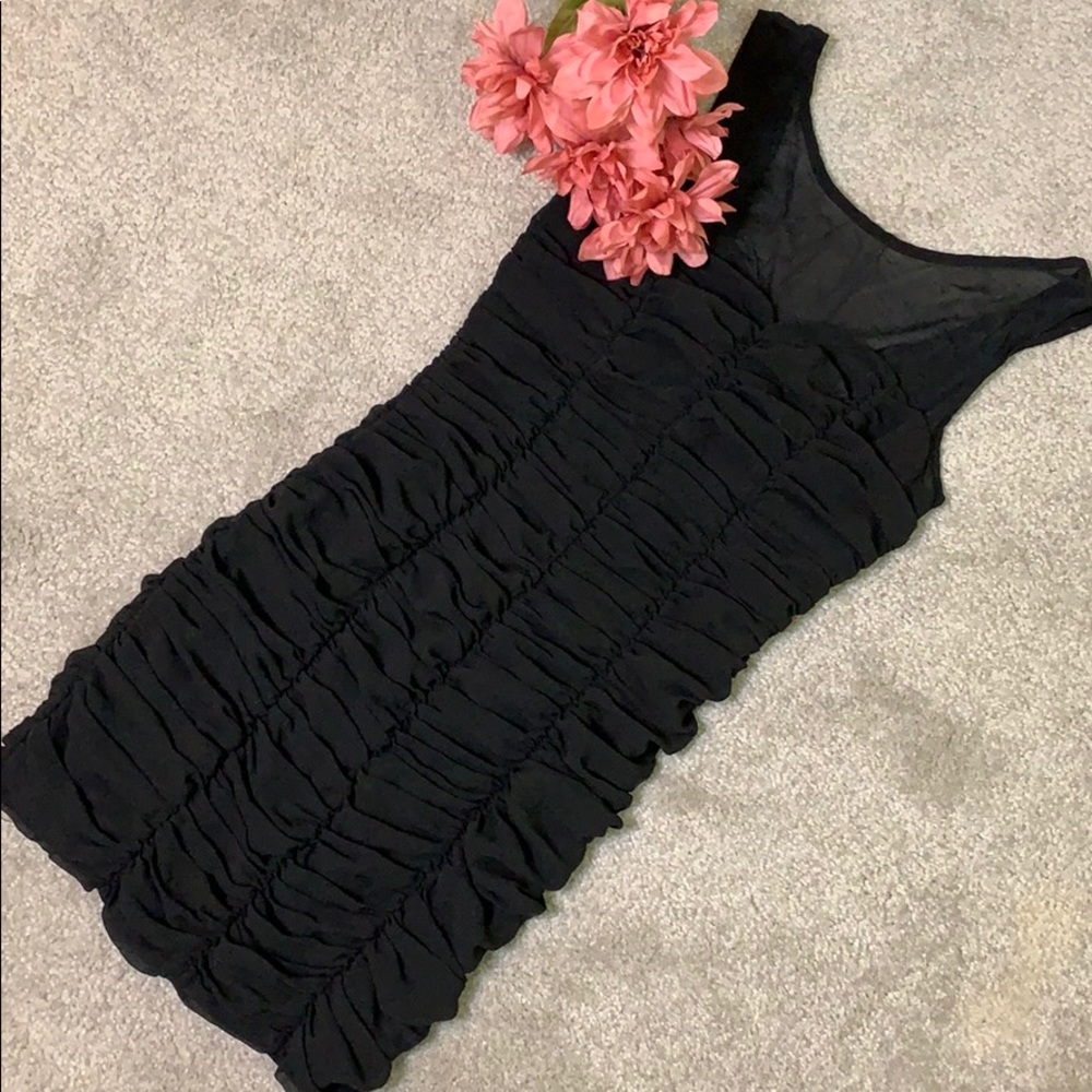 Black scrunch dress